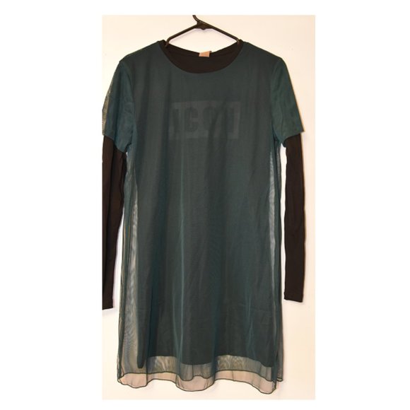 (NWT)2 Layer Mini Dress with Sheer Green Top Layer - NWT, Size M - Picture 1 of 5